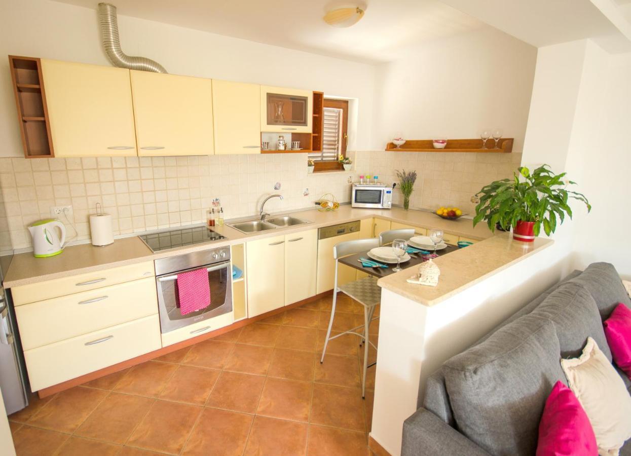 Apartment Ivis Винкуран Екстериор снимка