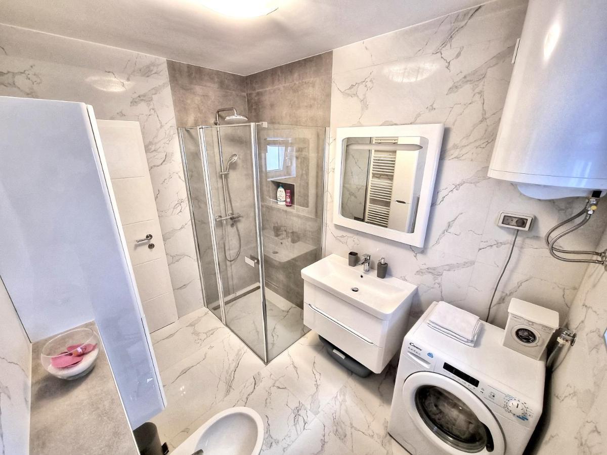Apartment Ivis Винкуран Екстериор снимка